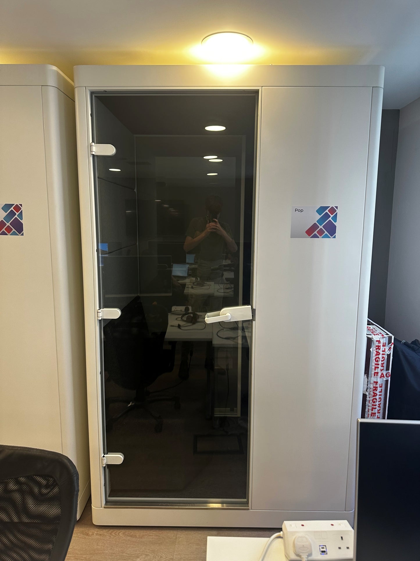 Max Calma Z Solo - Video Conferencing Pods