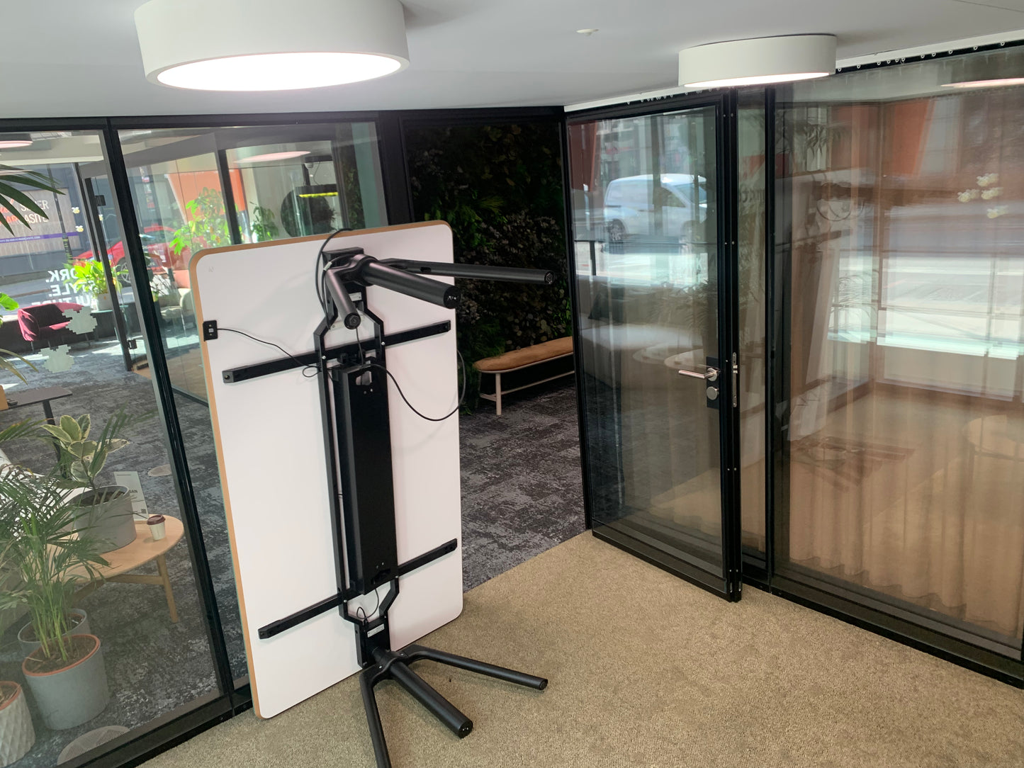 KÖNIG + NEURATH Think Tank 2