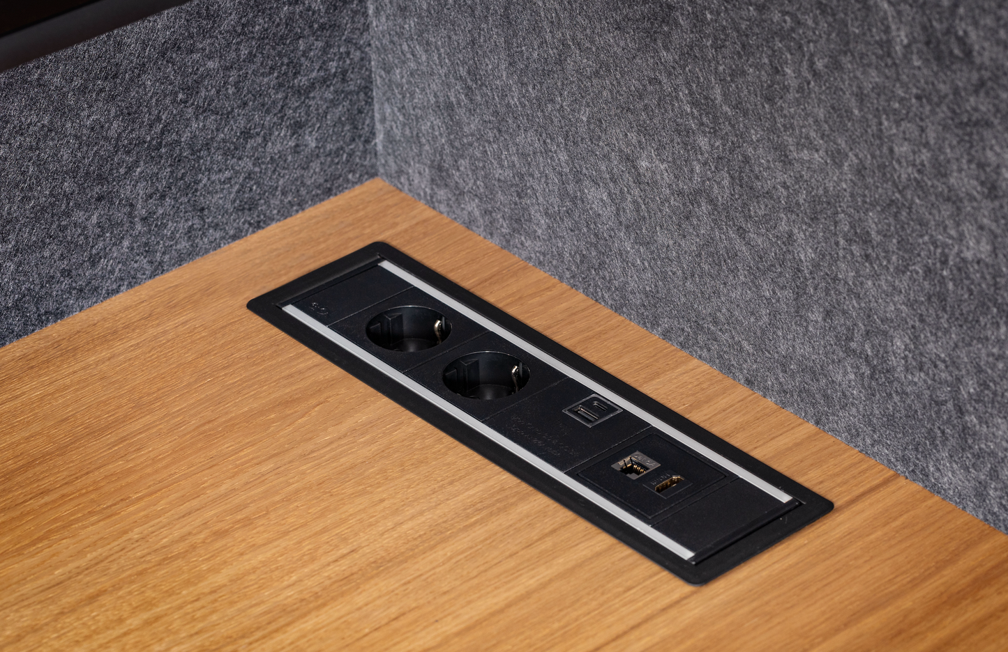 MEAVO Soho Workstation