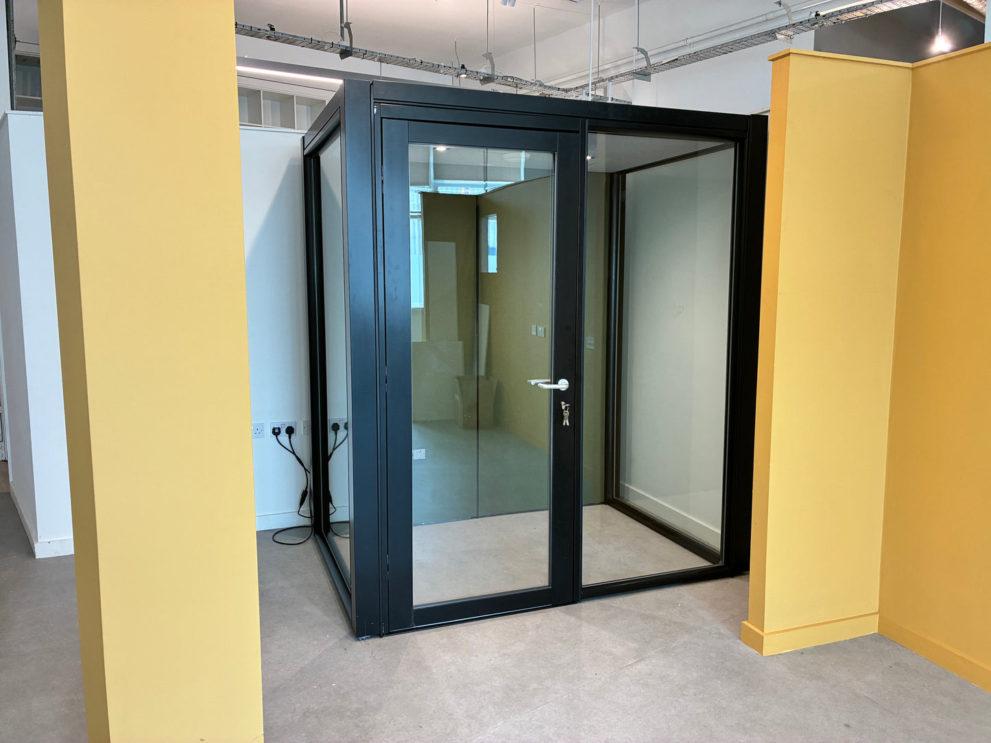 Senator 2 Person Office Pod