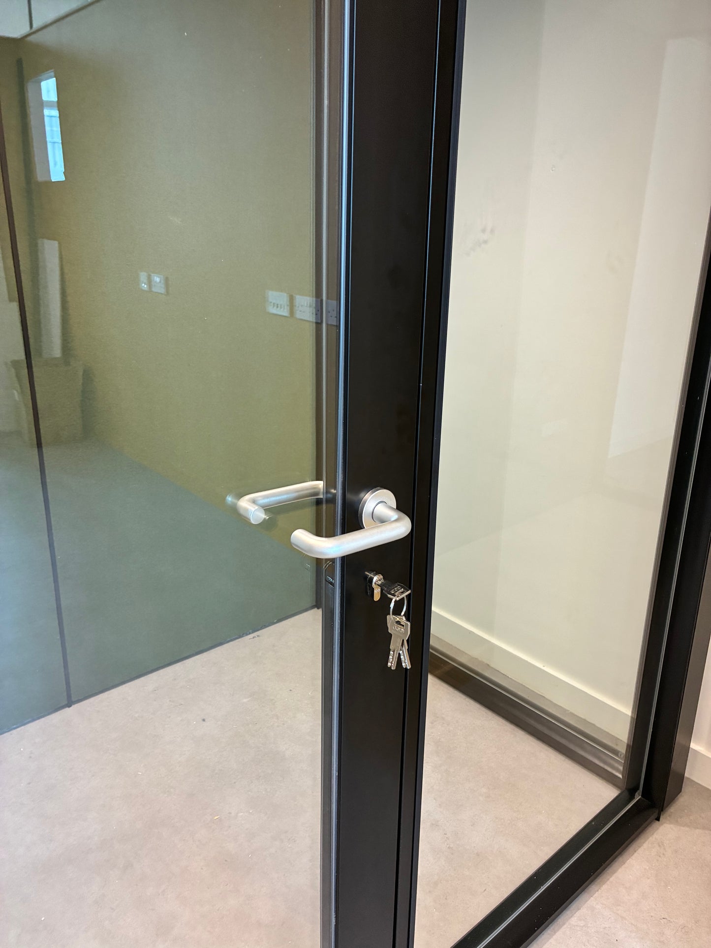 Senator 2 Person Office Pod
