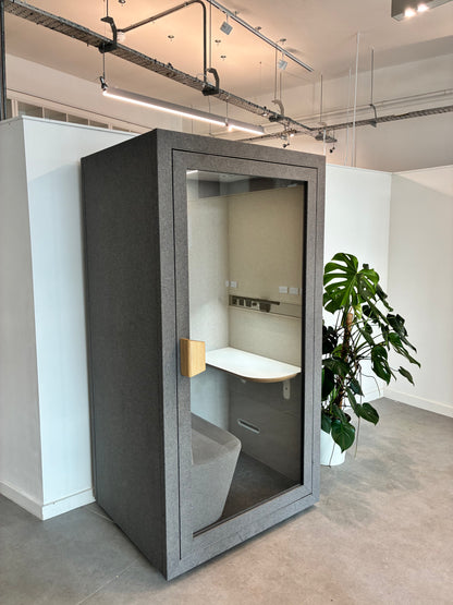 Soundbox Folio Workbooth