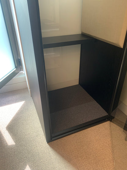 Taiga Lokho Box 1 Phonebooth