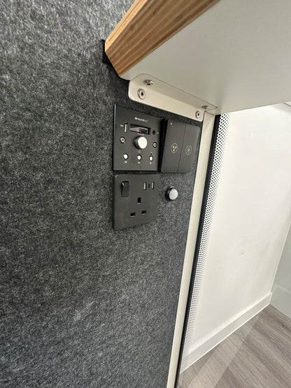 Soundbox Quell 2 Person Zoom Room